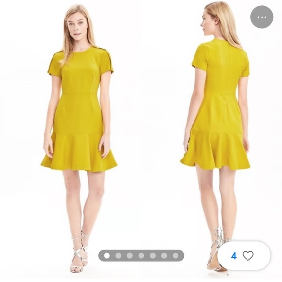 Banana Republic Dresses & Skirts - Banana Republic Sheath Yellow Midi Dress